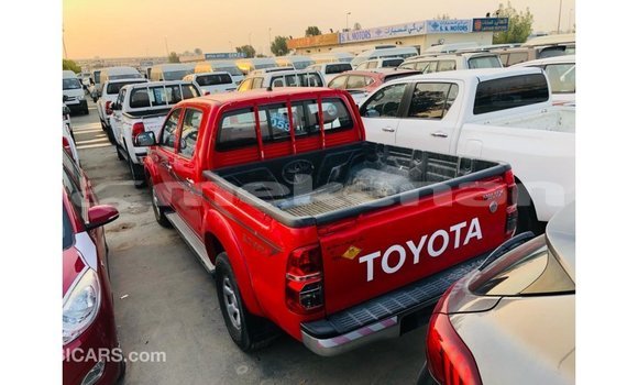 Buy Import Toyota Hilux Red Car in Import - Dubai in Aragatsotn Buy Import Toyota Hilux Red Car in Import - Dubai in Aragatsotn