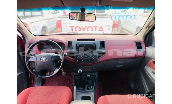 Buy Import Toyota Hilux Red Car in Import - Dubai in Aragatsotn Buy Import Toyota Hilux Red Car in Import - Dubai in Aragatsotn