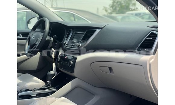 Buy Import Hyundai Tucson Black Car in Import - Dubai in Aragatsotn Buy Import Hyundai Tucson Black Car in Import - Dubai in Aragatsotn