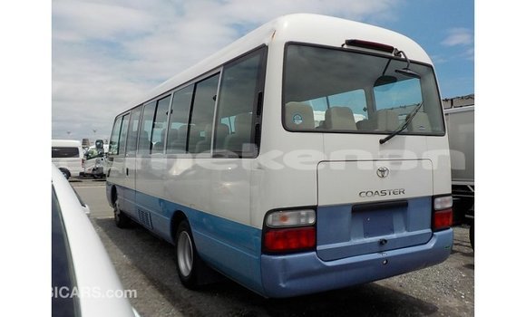 Buy Import Toyota Coaster White Car in Import - Dubai in Aragatsotn Buy Import Toyota Coaster White Car in Import - Dubai in Aragatsotn