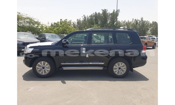 Buy Import Toyota Land Cruiser Black Car in Import - Dubai in Aragatsotn Buy Import Toyota Land Cruiser Black Car in Import - Dubai in Aragatsotn