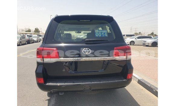 Buy Import Toyota Land Cruiser Black Car in Import - Dubai in Aragatsotn Buy Import Toyota Land Cruiser Black Car in Import - Dubai in Aragatsotn