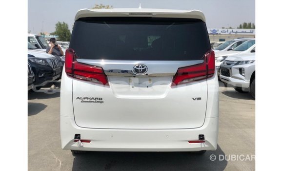 Buy Import Toyota Alphard White Car in Import - Dubai in Aragatsotn Buy Import Toyota Alphard White Car in Import - Dubai in Aragatsotn