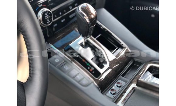 Buy Import Toyota Alphard White Car in Import - Dubai in Aragatsotn Buy Import Toyota Alphard White Car in Import - Dubai in Aragatsotn