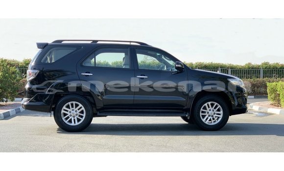 Buy Import Toyota Fortuner Black Car in Import - Dubai in Aragatsotn Buy Import Toyota Fortuner Black Car in Import - Dubai in Aragatsotn
