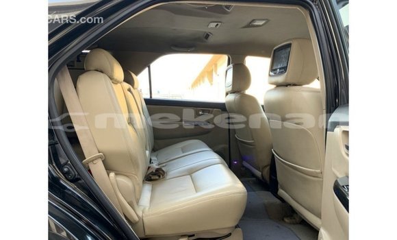 Buy Import Toyota Fortuner Black Car in Import - Dubai in Aragatsotn Buy Import Toyota Fortuner Black Car in Import - Dubai in Aragatsotn