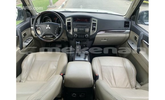 Buy Import Mitsubishi Pajero White Car in Import - Dubai in Aragatsotn Buy Import Mitsubishi Pajero White Car in Import - Dubai in Aragatsotn