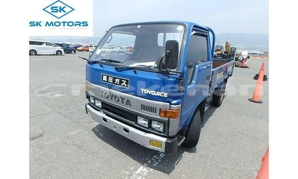 Buy Import Toyota 4Runner Blue Car in Import - Dubai in Aragatsotn Buy Import Toyota 4Runner Blue Car in Import - Dubai in Aragatsotn
