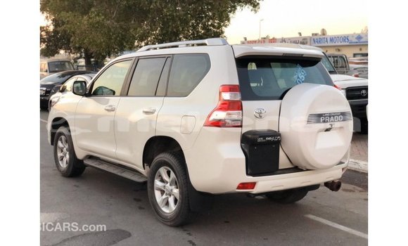 Buy Import Toyota Prado White Car in Import - Dubai in Aragatsotn Buy Import Toyota Prado White Car in Import - Dubai in Aragatsotn