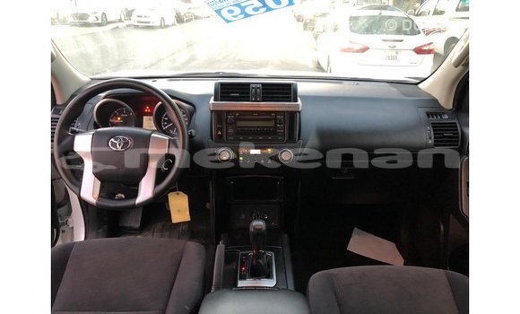 Buy Import Toyota Prado White Car in Import - Dubai in Aragatsotn Buy Import Toyota Prado White Car in Import - Dubai in Aragatsotn