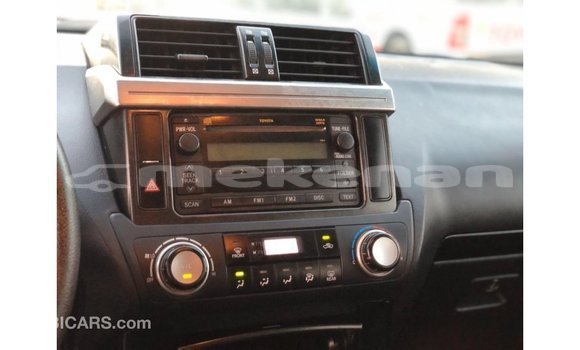 Buy Import Toyota Prado White Car in Import - Dubai in Aragatsotn Buy Import Toyota Prado White Car in Import - Dubai in Aragatsotn