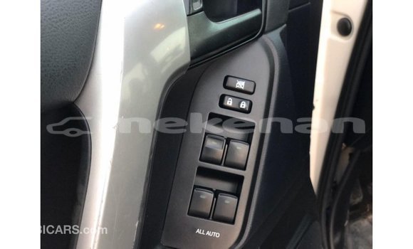 Buy Import Toyota Prado White Car in Import - Dubai in Aragatsotn Buy Import Toyota Prado White Car in Import - Dubai in Aragatsotn