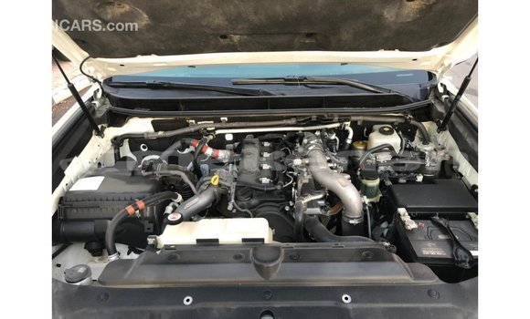 Buy Import Toyota Prado White Car in Import - Dubai in Aragatsotn Buy Import Toyota Prado White Car in Import - Dubai in Aragatsotn