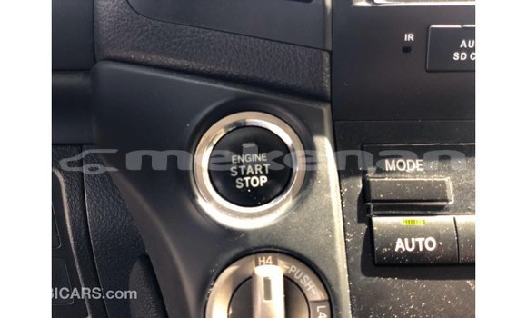 Buy Import Toyota Land Cruiser White Car in Import - Dubai in Aragatsotn Buy Import Toyota Land Cruiser White Car in Import - Dubai in Aragatsotn