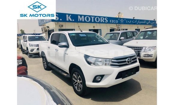 Buy Import Toyota Hilux White Car in Import - Dubai in Aragatsotn Buy Import Toyota Hilux White Car in Import - Dubai in Aragatsotn