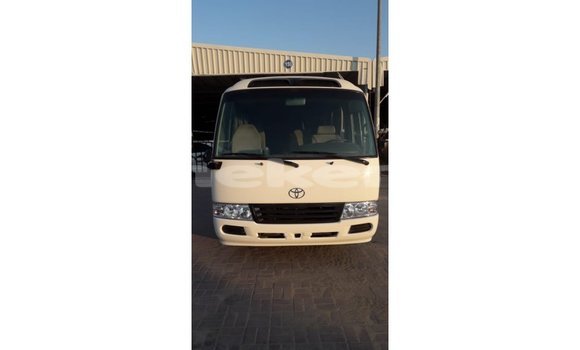 Buy Import Toyota Coaster White Car in Import - Dubai in Aragatsotn