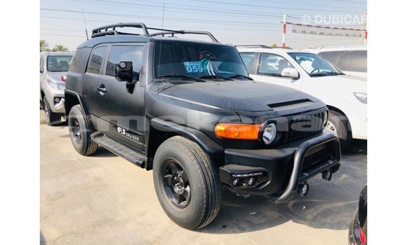 Buy Import Toyota FJ Cruiser Black Car in Import - Dubai in Aragatsotn Buy Import Toyota FJ Cruiser Black Car in Import - Dubai in Aragatsotn