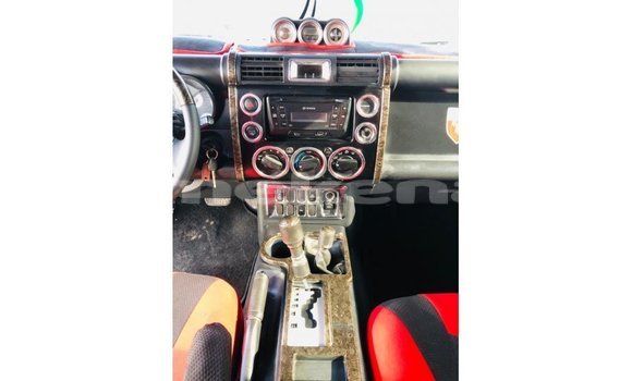 Buy Import Toyota FJ Cruiser Black Car in Import - Dubai in Aragatsotn Buy Import Toyota FJ Cruiser Black Car in Import - Dubai in Aragatsotn