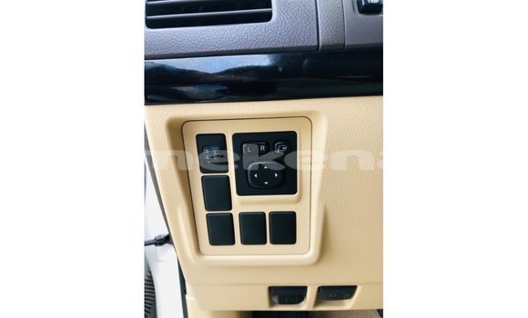 Buy Import Toyota Prado White Car in Import - Dubai in Aragatsotn Buy Import Toyota Prado White Car in Import - Dubai in Aragatsotn