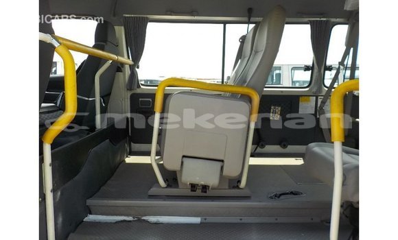 Buy Import Toyota Hiace White Car in Import - Dubai in Aragatsotn Buy Import Toyota Hiace White Car in Import - Dubai in Aragatsotn