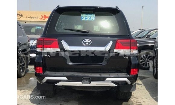 Buy Import Toyota Land Cruiser Black Car in Import - Dubai in Aragatsotn Buy Import Toyota Land Cruiser Black Car in Import - Dubai in Aragatsotn