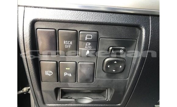 Buy Import Toyota Land Cruiser Black Car in Import - Dubai in Aragatsotn Buy Import Toyota Land Cruiser Black Car in Import - Dubai in Aragatsotn