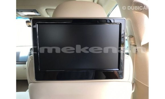 Buy Import Toyota Land Cruiser White Car in Import - Dubai in Aragatsotn Buy Import Toyota Land Cruiser White Car in Import - Dubai in Aragatsotn