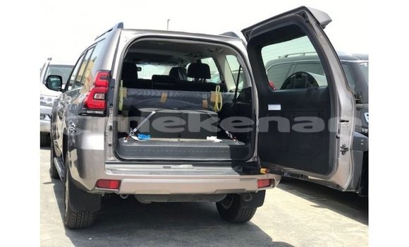 Buy Import Toyota Prado Brown Car in Import - Dubai in Aragatsotn Buy Import Toyota Prado Brown Car in Import - Dubai in Aragatsotn