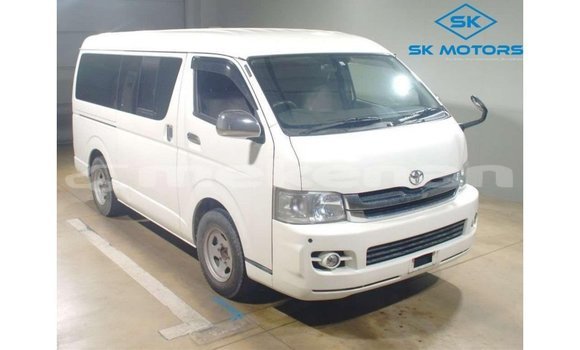 Buy Import Toyota Hiace White Car in Import - Dubai in Aragatsotn Buy Import Toyota Hiace White Car in Import - Dubai in Aragatsotn