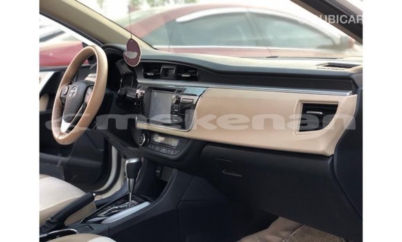 Buy Import Toyota Corolla White Car in Import - Dubai in Aragatsotn Buy Import Toyota Corolla White Car in Import - Dubai in Aragatsotn