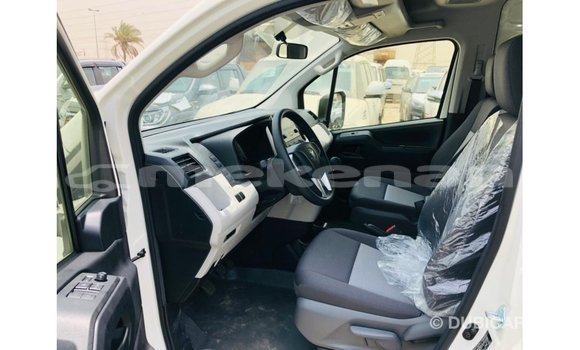 Buy Import Toyota Hiace White Car in Import - Dubai in Aragatsotn Buy Import Toyota Hiace White Car in Import - Dubai in Aragatsotn