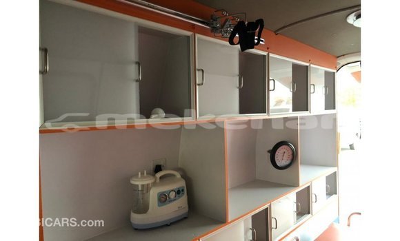 Buy Import Toyota Hiace White Car in Import - Dubai in Aragatsotn Buy Import Toyota Hiace White Car in Import - Dubai in Aragatsotn