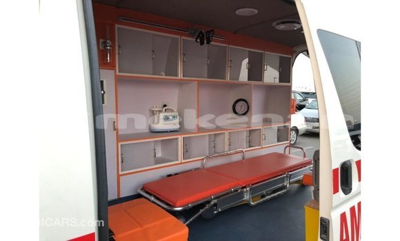 Buy Import Toyota Hiace White Car in Import - Dubai in Aragatsotn Buy Import Toyota Hiace White Car in Import - Dubai in Aragatsotn