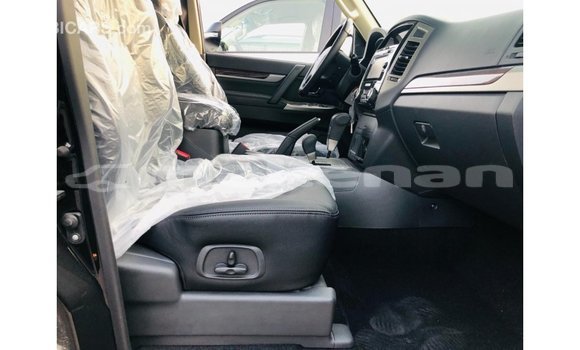 Buy Import Mitsubishi Pajero Black Car in Import - Dubai in Aragatsotn Buy Import Mitsubishi Pajero Black Car in Import - Dubai in Aragatsotn