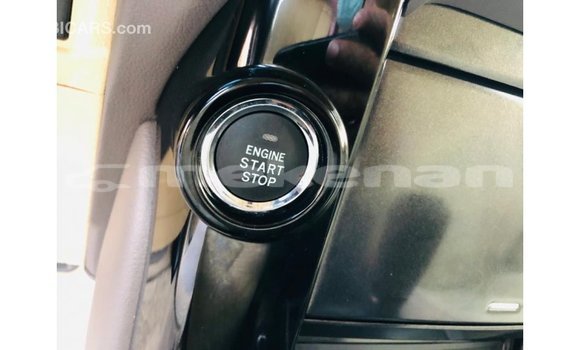 Buy Import Toyota Prado White Car in Import - Dubai in Aragatsotn Buy Import Toyota Prado White Car in Import - Dubai in Aragatsotn