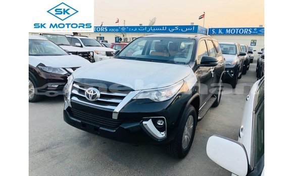 Buy Import Toyota Fortuner Black Car in Import - Dubai in Aragatsotn