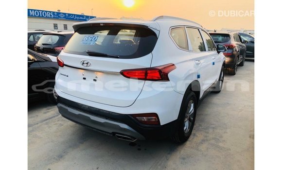 Buy Import Hyundai Santa Fe White Car in Import - Dubai in Aragatsotn Buy Import Hyundai Santa Fe White Car in Import - Dubai in Aragatsotn