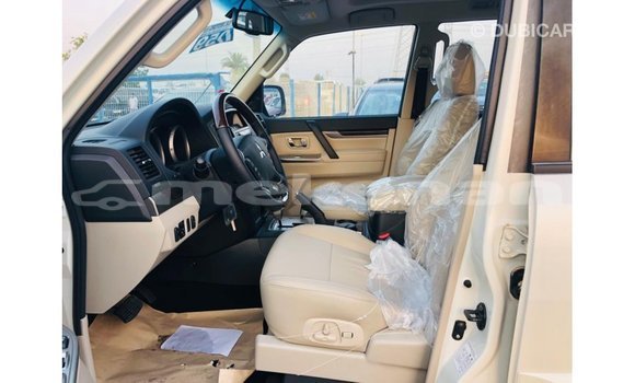 Buy Import Mitsubishi Pajero White Car in Import - Dubai in Aragatsotn Buy Import Mitsubishi Pajero White Car in Import - Dubai in Aragatsotn