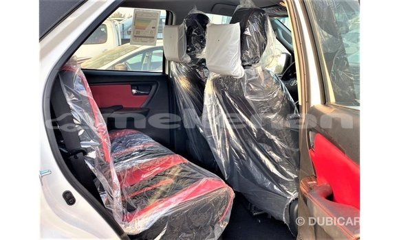 Buy Import Toyota Fortuner White Car in Import - Dubai in Aragatsotn Buy Import Toyota Fortuner White Car in Import - Dubai in Aragatsotn