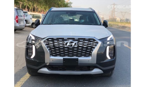 Buy Import Hyundai Chorus Other Truck in Import - Dubai in Aragatsotn Buy Import Hyundai Chorus Other Truck in Import - Dubai in Aragatsotn