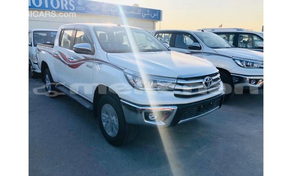 Buy Import Toyota Hilux White Car in Import - Dubai in Aragatsotn Buy Import Toyota Hilux White Car in Import - Dubai in Aragatsotn