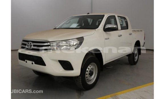 Buy Import Toyota Hilux White Car in Import - Dubai in Aragatsotn Buy Import Toyota Hilux White Car in Import - Dubai in Aragatsotn