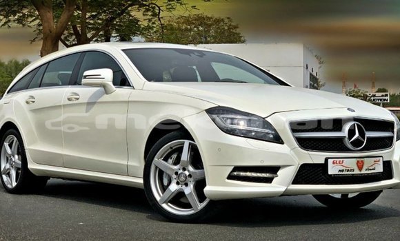 Buy Import Mercedes-Benz 190 White Car in Import - Dubai in Aragatsotn Buy Import Mercedes-Benz 190 White Car in Import - Dubai in Aragatsotn