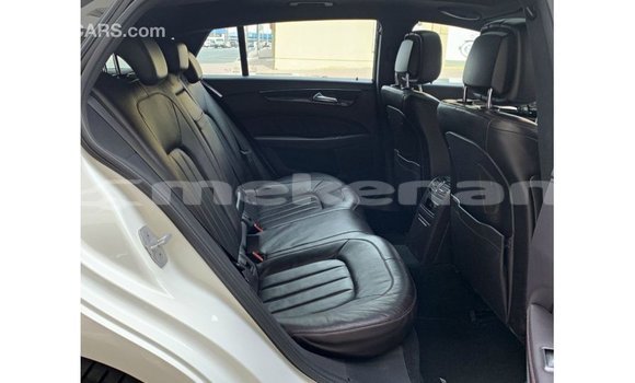 Buy Import Mercedes-Benz 190 White Car in Import - Dubai in Aragatsotn Buy Import Mercedes-Benz 190 White Car in Import - Dubai in Aragatsotn