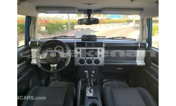 Buy Import Toyota FJ Cruiser Blue Car in Import - Dubai in Aragatsotn Buy Import Toyota FJ Cruiser Blue Car in Import - Dubai in Aragatsotn