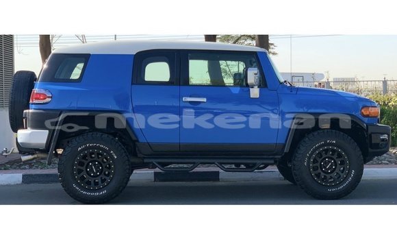 Buy Import Toyota FJ Cruiser Blue Car in Import - Dubai in Aragatsotn Buy Import Toyota FJ Cruiser Blue Car in Import - Dubai in Aragatsotn