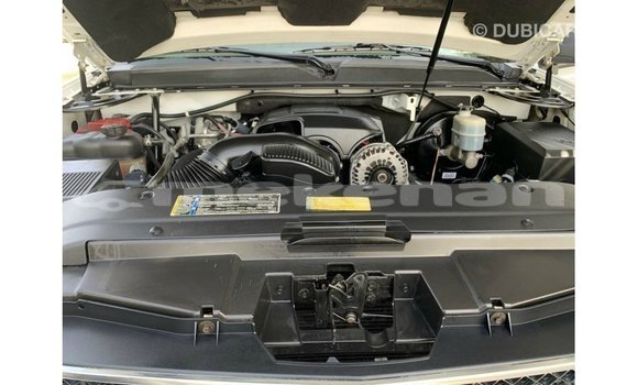 Buy Import Chevrolet Tahoe White Car in Import - Dubai in Aragatsotn Buy Import Chevrolet Tahoe White Car in Import - Dubai in Aragatsotn