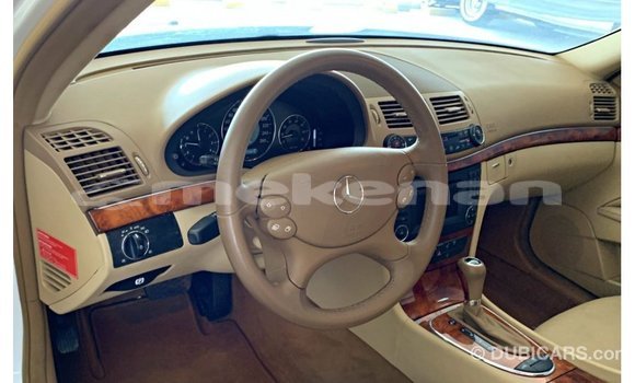 Buy Import Mercedes-Benz 200 White Car in Import - Dubai in Aragatsotn Buy Import Mercedes-Benz 200 White Car in Import - Dubai in Aragatsotn