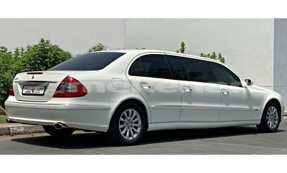 Buy Import Mercedes-Benz 200 White Car in Import - Dubai in Aragatsotn Buy Import Mercedes-Benz 200 White Car in Import - Dubai in Aragatsotn
