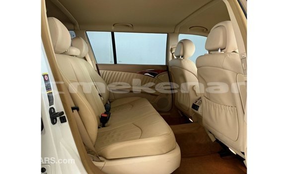 Buy Import Mercedes-Benz 200 White Car in Import - Dubai in Aragatsotn Buy Import Mercedes-Benz 200 White Car in Import - Dubai in Aragatsotn